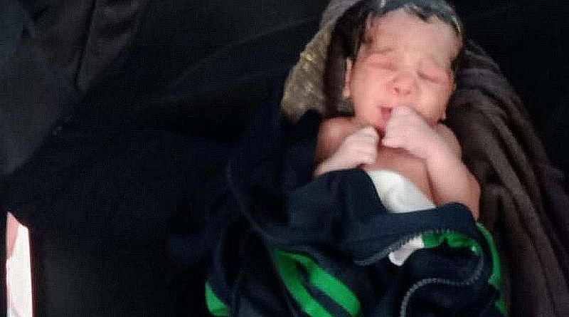 GCM auxilia em parto no centro de Itapevi