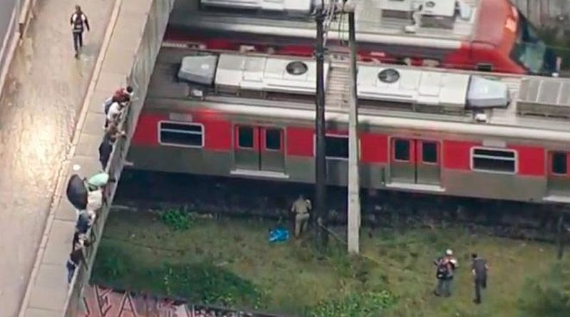 Homem é morto atropelado por trem embaixo de viaduto