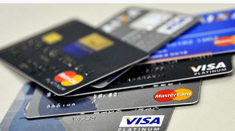 Estudo diz que 73,5% das famílias paulistanas estão com dívidas