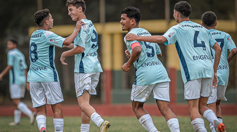 Camisa 9, Danilo chegou aos 14 gols